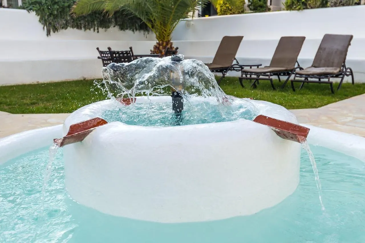 White Sands 4.20 Arenal d'en Castell Apartment