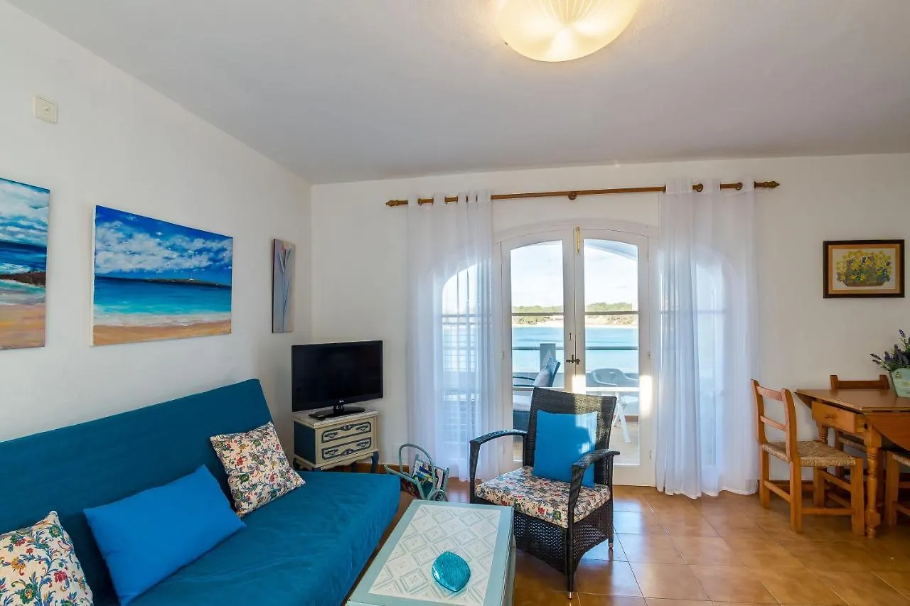 Apartment White Sands 4.20 Arenal d'en Castell Spanien